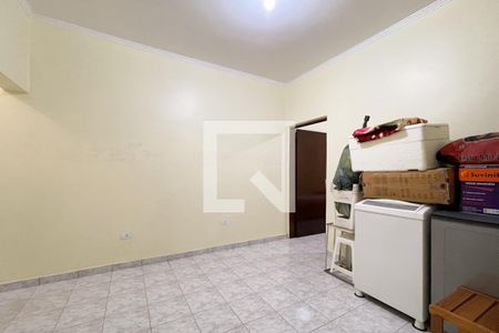 Casa à venda com 255m², 5 quartos e 2 vagas Casa à venda com 255m², 5 quartos e 2 vagasSala - Casa 2