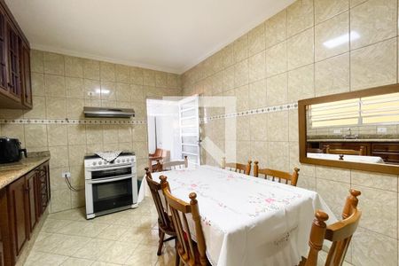 Casa à venda com 255m², 5 quartos e 2 vagas Casa à venda com 255m², 5 quartos e 2 vagasCozinha - Casa 1
