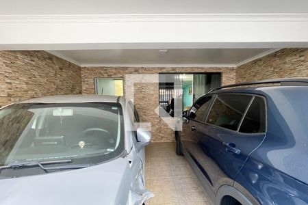Casa à venda com 255m², 5 quartos e 2 vagas Casa à venda com 255m², 5 quartos e 2 vagasGaragem