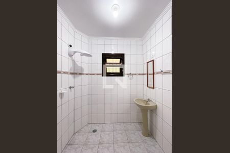 Casa à venda com 255m², 5 quartos e 2 vagas Casa à venda com 255m², 5 quartos e 2 vagasBanheiro - Casa 2