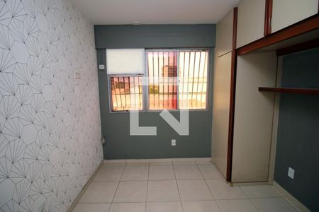 Quarto 1 de apartamento para alugar com 2 quartos, 51m² em Olaria, Rio de Janeiro