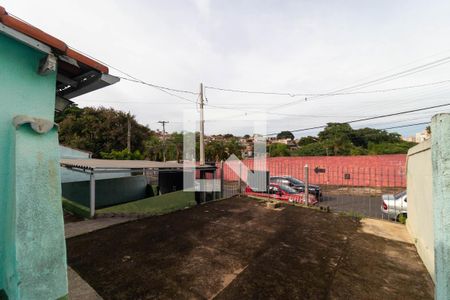 Casa à venda com 150m², 3 quartos e 2 vagas Casa à venda com 150m², 3 quartos e 2 vagasQuintal