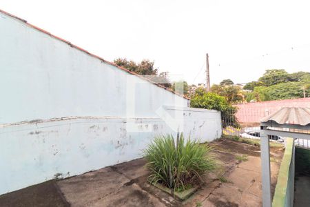 Casa à venda com 150m², 3 quartos e 2 vagas Casa à venda com 150m², 3 quartos e 2 vagasQuintal