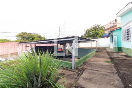 Casa à venda com 150m², 3 quartos e 2 vagas Casa à venda com 150m², 3 quartos e 2 vagasQuintal