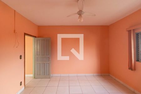 Casa à venda com 150m², 3 quartos e 2 vagas Casa à venda com 150m², 3 quartos e 2 vagasQuarto da Casa 02