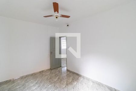Casa à venda com 150m², 3 quartos e 2 vagas Casa à venda com 150m², 3 quartos e 2 vagasQuarto 02 da Casa 01