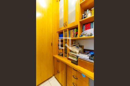 Apartamento à venda com 105m², 3 quartos e 3 vagas Apartamento à venda com 105m², 3 quartos e 3 vagasEscritório