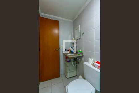 Apartamento à venda com 105m², 3 quartos e 3 vagas Apartamento à venda com 105m², 3 quartos e 3 vagasBanheiro da Suíte 2