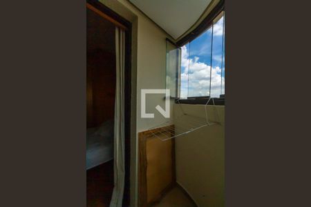 Apartamento à venda com 105m², 3 quartos e 3 vagas Apartamento à venda com 105m², 3 quartos e 3 vagasVaranda da Suíte 2