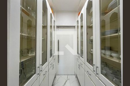 Apartamento à venda com 289m², 4 quartos e 4 vagas