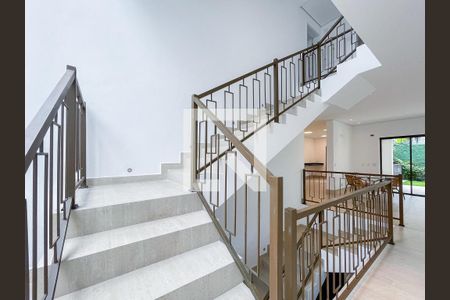 Casa à venda com 435m², 4 quartos e 4 vagas