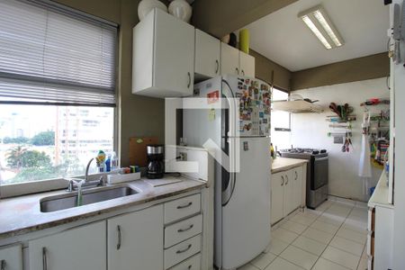 Apartamento à venda com 123m², 3 quartos e 1 vagaCozinha