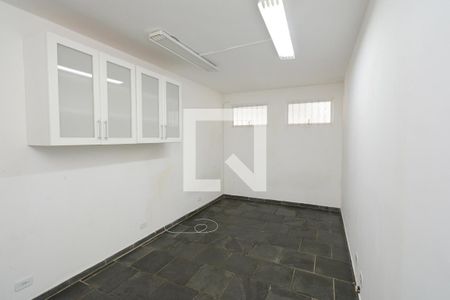 Casa à venda com 430m², 4 quartos e 4 vagas Casa à venda com 430m², 4 quartos e 4 vagasDespensa