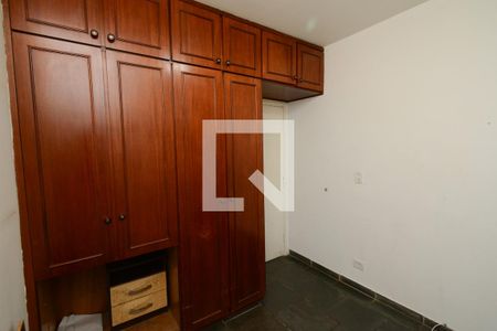 Casa à venda com 430m², 4 quartos e 4 vagas Casa à venda com 430m², 4 quartos e 4 vagasQuarto de Serviço