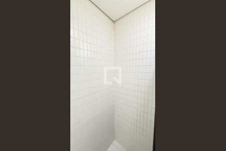 Apartamento à venda com 95m², 2 quartos e 2 vagas Apartamento à venda com 95m², 2 quartos e 2 vagasBanheiro da Suíte