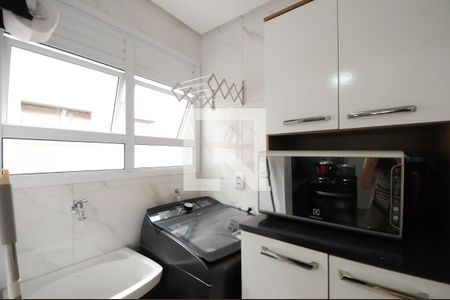 Apartamento à venda com 63m², 2 quartos e 1 vaga Apartamento à venda com 63m², 2 quartos e 1 vagaCozinha e Área de Serviço