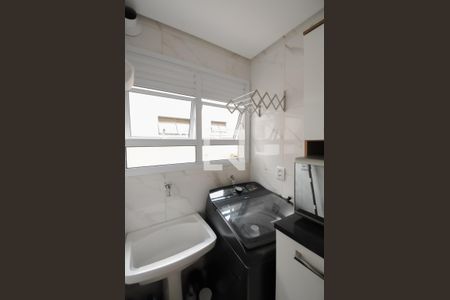 Apartamento à venda com 63m², 2 quartos e 1 vaga Apartamento à venda com 63m², 2 quartos e 1 vagaCozinha e Área de Serviço