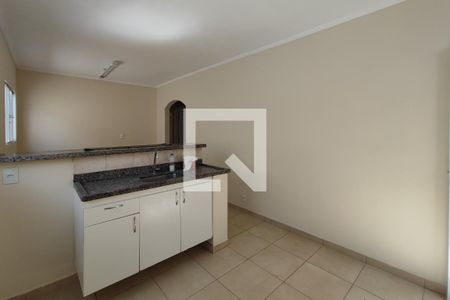 Casa à venda com 164m², 4 quartos e 1 vaga Casa à venda com 164m², 4 quartos e 1 vagaCozinha