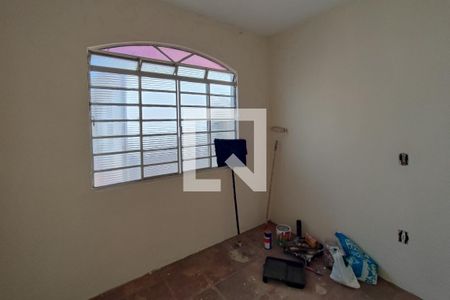 Casa à venda com 164m², 4 quartos e 1 vaga Casa à venda com 164m², 4 quartos e 1 vagaQuarto de Serviço