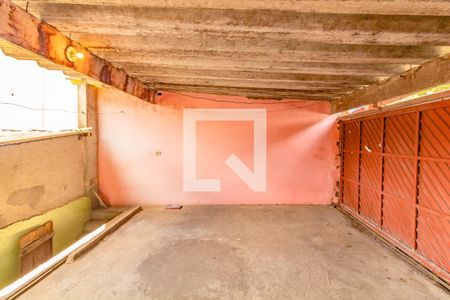 Casa à venda com 200m², 2 quartos e 2 vagas Casa à venda com 200m², 2 quartos e 2 vagasÁrea comum