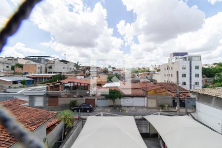 Vista do quarto 1 de apartamento para alugar com 2 quartos, 45m² em Santa Terezinha, Belo Horizonte