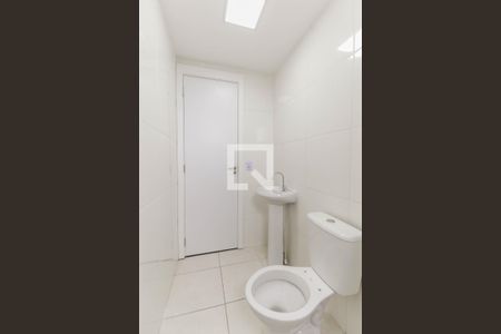 Apartamento à venda com 41m², 2 quartos e 1 vaga Apartamento à venda com 41m², 2 quartos e 1 vagaBanheiro