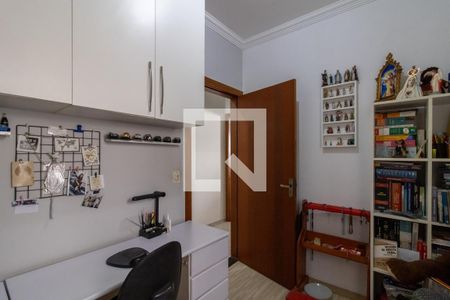 Casa à venda com 185m², 3 quartos e 3 vagas Casa à venda com 185m², 3 quartos e 3 vagasQuarto 3