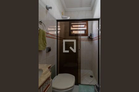 Casa à venda com 185m², 3 quartos e 3 vagas Casa à venda com 185m², 3 quartos e 3 vagasBanheiro