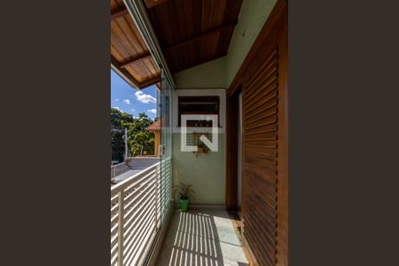 Casa à venda com 185m², 3 quartos e 3 vagas Casa à venda com 185m², 3 quartos e 3 vagasVaranda da Suíte