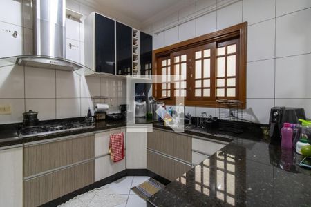 Casa à venda com 185m², 3 quartos e 3 vagas Casa à venda com 185m², 3 quartos e 3 vagasCozinha