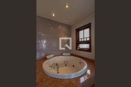 Casa à venda com 185m², 3 quartos e 3 vagas Casa à venda com 185m², 3 quartos e 3 vagasBanheiro da Suíte