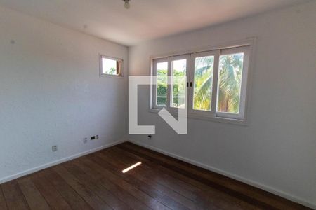 Casa à venda com 437m², 7 quartos e 3 vagasQuarto 5