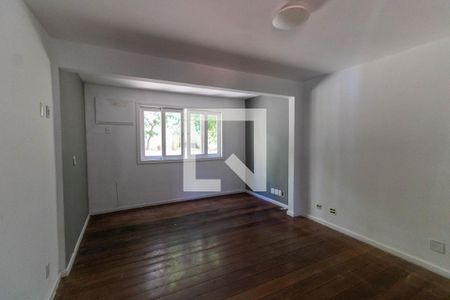 Casa à venda com 437m², 7 quartos e 3 vagasQuarto 4