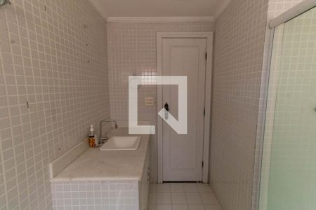 Casa à venda com 437m², 7 quartos e 3 vagasBanheiro Social 1