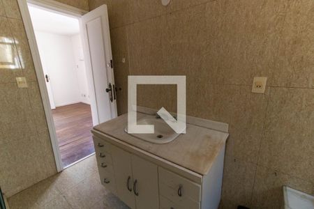 Casa à venda com 437m², 7 quartos e 3 vagasBanheiro da Suíte