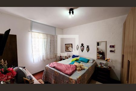 Casa à venda com 205m², 3 quartos e 2 vagasQuarto 1