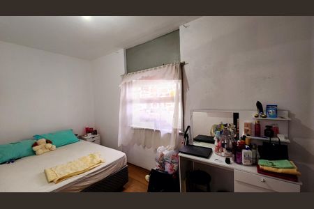 Casa à venda com 205m², 3 quartos e 2 vagasQuarto 3