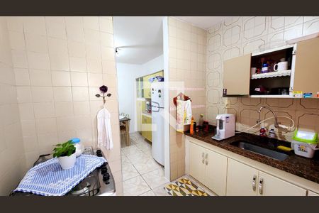 Casa à venda com 205m², 3 quartos e 2 vagasCozinha