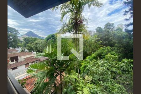 Casa à venda com 207m², 3 quartos e 1 vaga