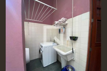Casa à venda com 207m², 3 quartos e 1 vaga