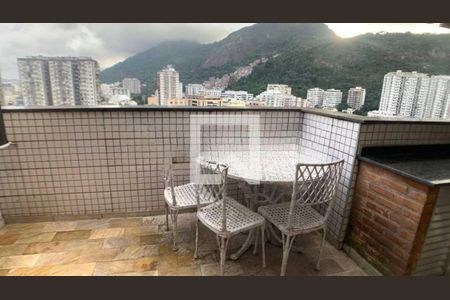 Apartamento à venda com 131m², 3 quartos e 2 vagas