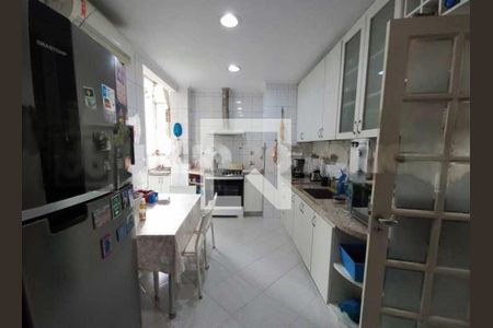 Apartamento à venda com 207m², 4 quartos e 1 vaga