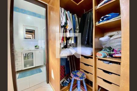 Casa à venda com 176m², 3 quartos e 2 vagas