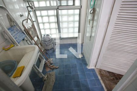 Apartamento à venda com 74m², 3 quartos e 1 vaga Apartamento à venda com 74m², 3 quartos e 1 vagaÁrea de Serviço