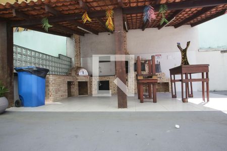 Apartamento à venda com 74m², 3 quartos e 1 vaga Apartamento à venda com 74m², 3 quartos e 1 vagaÁrea comum - Churrasqueira