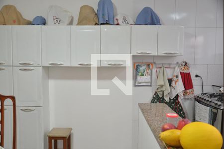 Casa à venda com 192m², 3 quartos e 2 vagasCozinha