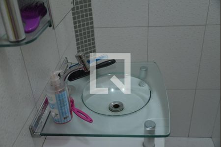 Casa à venda com 192m², 3 quartos e 2 vagasLavabo