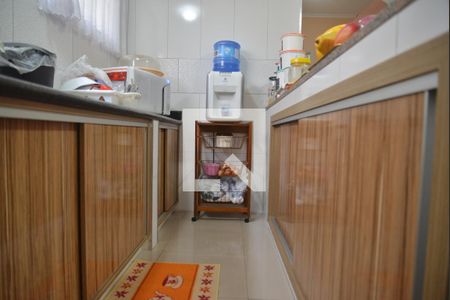 Casa à venda com 192m², 3 quartos e 2 vagasCozinha