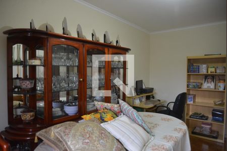 Casa à venda com 192m², 3 quartos e 2 vagasQuarto 2