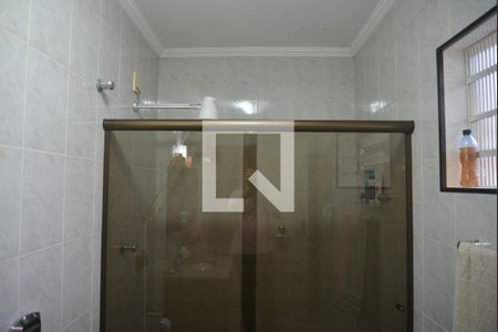 Casa à venda com 192m², 3 quartos e 2 vagasBanheiro da Suíte